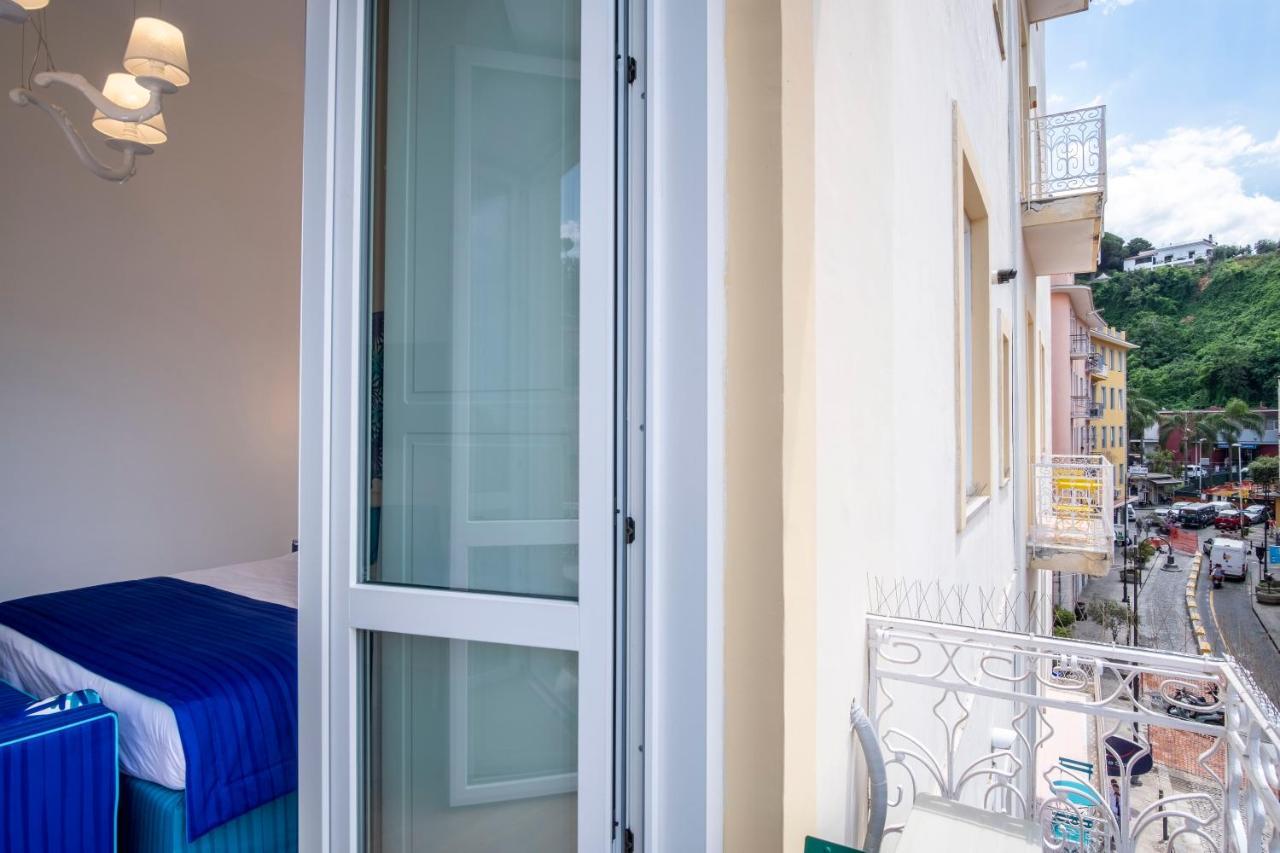 Sea View Luxury Apartment Castellammare di Stabia Exteriör bild